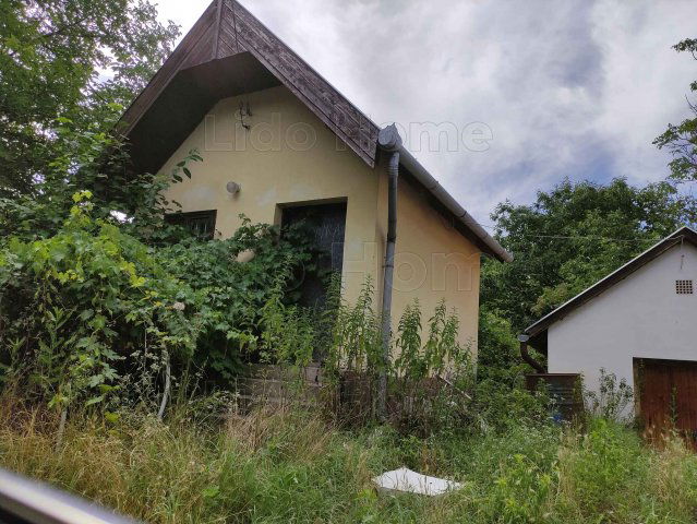 Eladó mezogazdasagi ingatlan, Pázmándfalun 6.5 M Ft