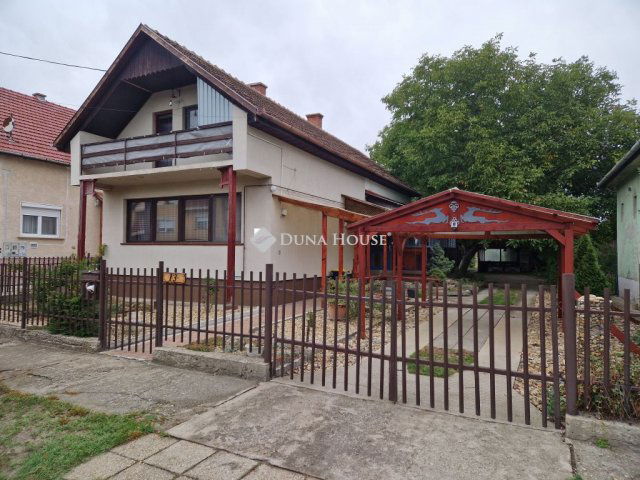 Eladó családi ház, Vasadon 100 M Ft, 4 szobás