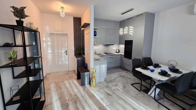 Kiadó téglalakás, albérlet, Ajkán 250 E Ft / hó, 2 szobás