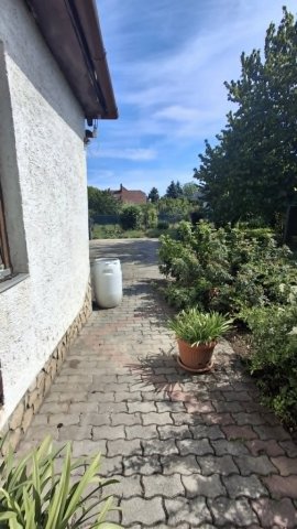 Eladó családi ház, Velencén 69 M Ft, 3+1 szobás