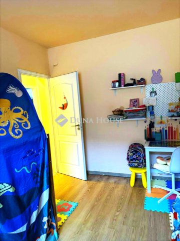 Eladó ikerház, Szigetszentmiklóson 140 M Ft, 5 szobás