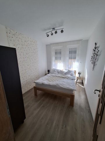 Kiadó téglalakás, albérlet, Hajdúszoboszlón, Jókai soron