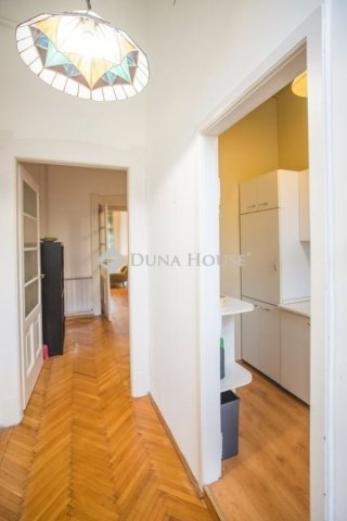 Eladó téglalakás, Budapesten, XIII. kerületben 138 M Ft