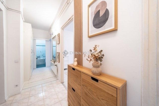 Eladó téglalakás, Budapesten, II. kerületben 159.9 M Ft