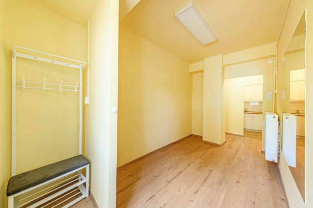 Kiadó üzlethelyiség, Budapesten, XI. kerületben 200 E Ft / hó