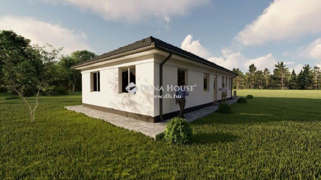 Eladó családi ház, Kecskeméten 65 M Ft, 4 szobás