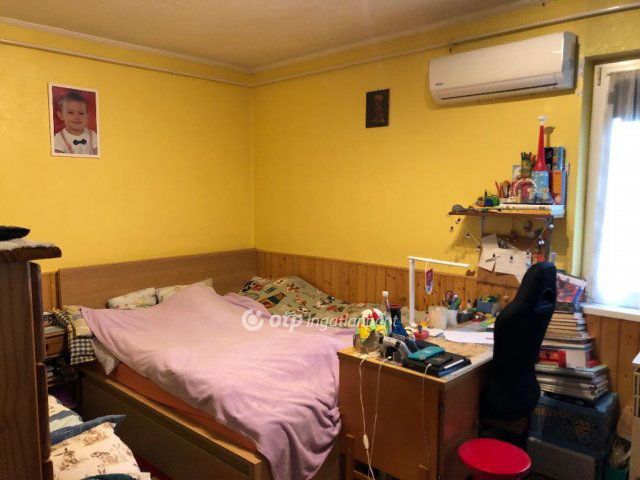 Eladó téglalakás, Kalocsán 23 M Ft, 2 szobás