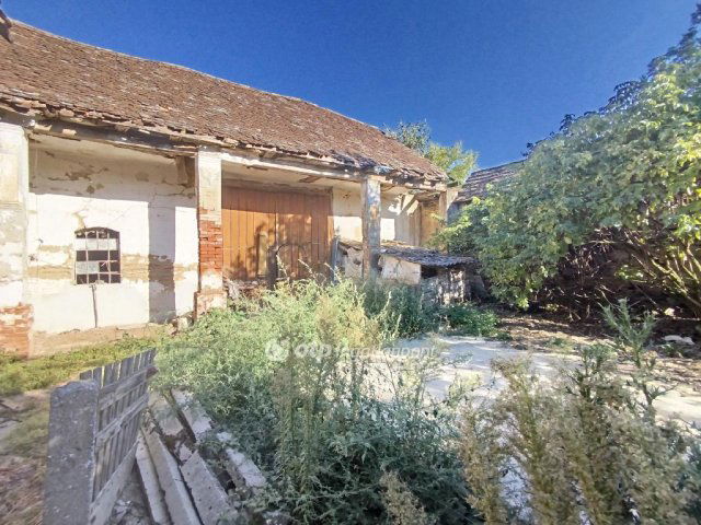 Eladó családi ház, Lippón 3.9 M Ft, 2 szobás