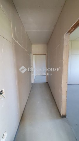 Eladó családi ház, Kókán 67 M Ft, 5 szobás