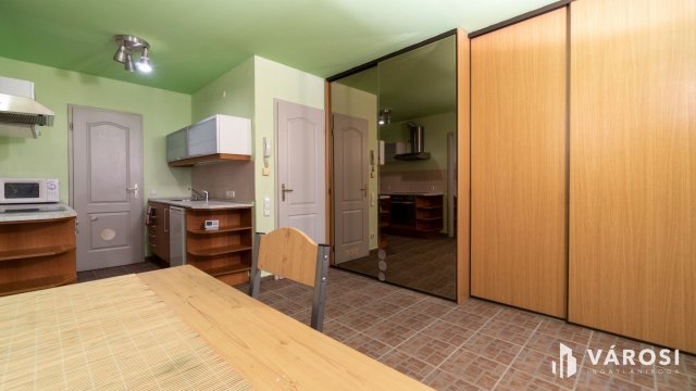 Kiadó téglalakás, albérlet, Siófokon 200 E Ft / hó, 2 szobás