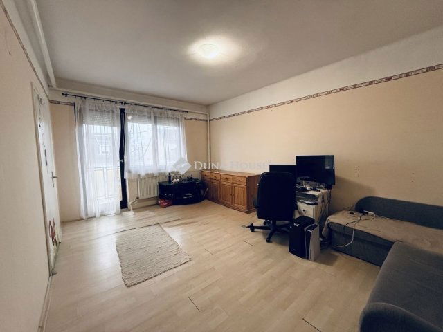 Eladó családi ház, Nagyigmándon 59.9 M Ft, 5 szobás