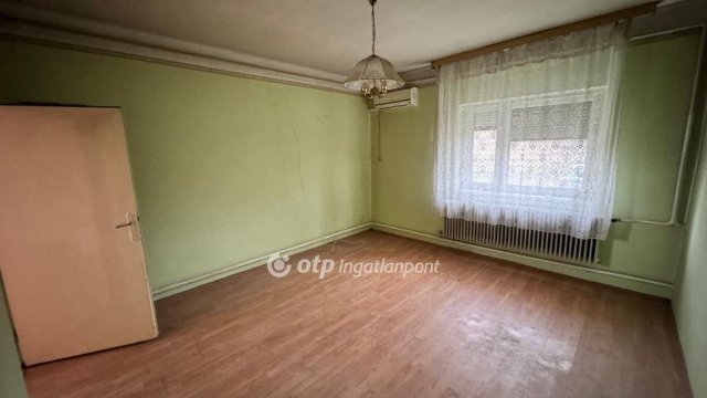 Eladó családi ház, Mezőlakon 34.9 M Ft, 3 szobás