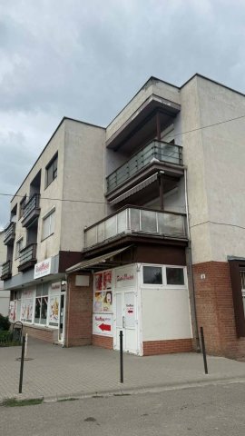 Eladó panellakás, Jászapátiban 25 M Ft, 1 szobás