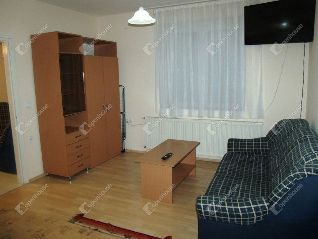 Kiadó téglalakás, albérlet, Pacsán 120 E Ft / hó, 2 szobás