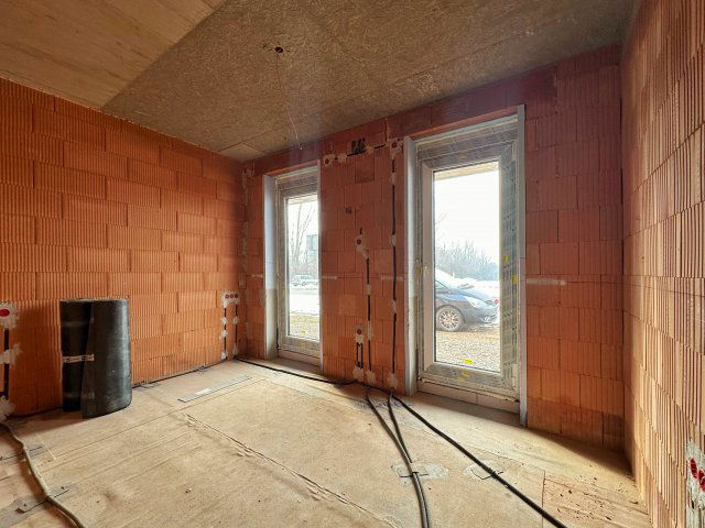 Eladó téglalakás, Kozármislenyen 81.2 M Ft, 3 szobás