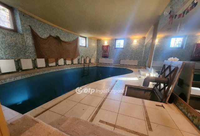 Eladó családi ház, Budapesten, II. kerületben 249 M Ft