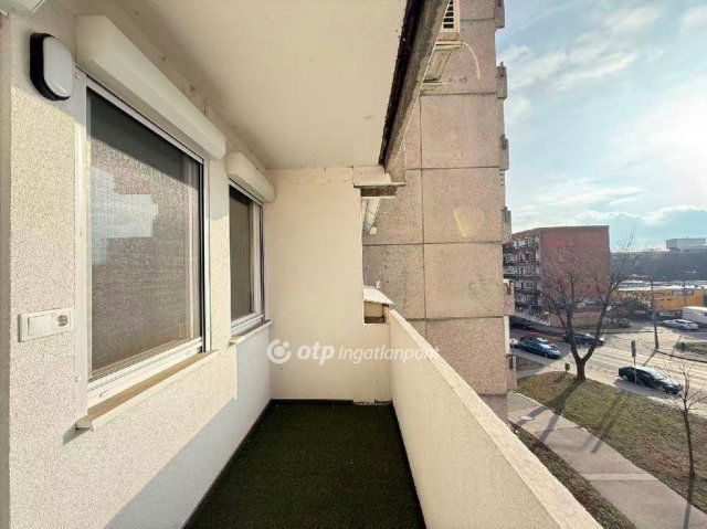 Eladó panellakás, Budapesten, XX. kerületben 78 M Ft, 3 szobás