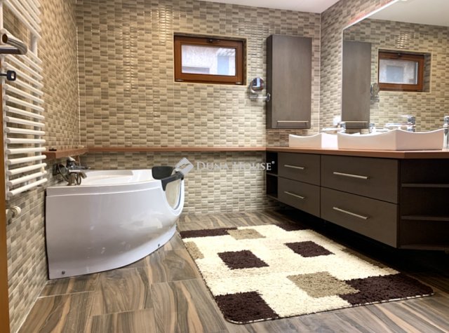 Eladó mezogazdasagi ingatlan, Kecskeméten 59.9 M Ft, 4 szobás