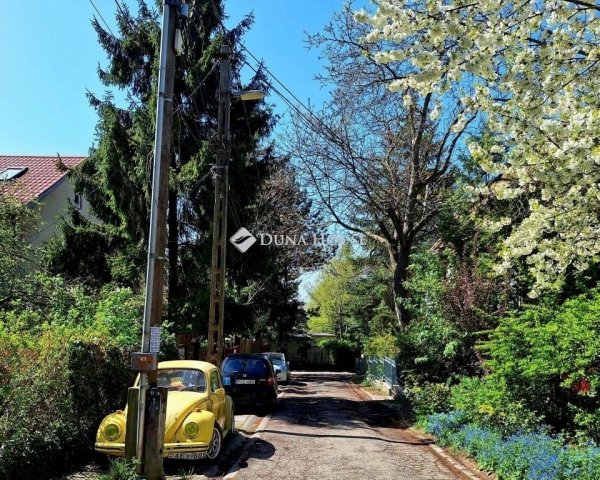 Eladó téglalakás, Budakeszin 125 M Ft, 4 szobás