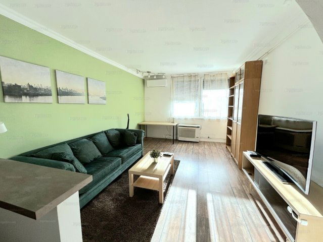 Kiadó téglalakás, albérlet, XIV. kerületben, Angol utcában