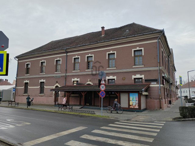 Eladó hotel, Abonyban 320 M Ft / költözzbe.hu