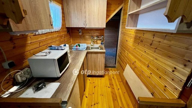 Eladó nyaraló, Egerszalókon 22.5 M Ft, 1 szobás