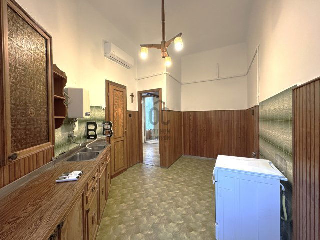 Eladó téglalakás, Budapesten, XIV. kerületben 82.5 M Ft