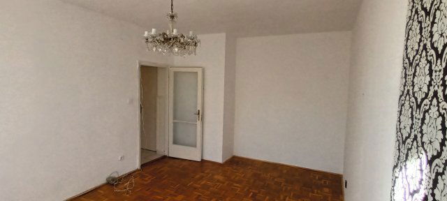 Eladó téglalakás, Szegeden 48.985 M Ft, 2 szobás