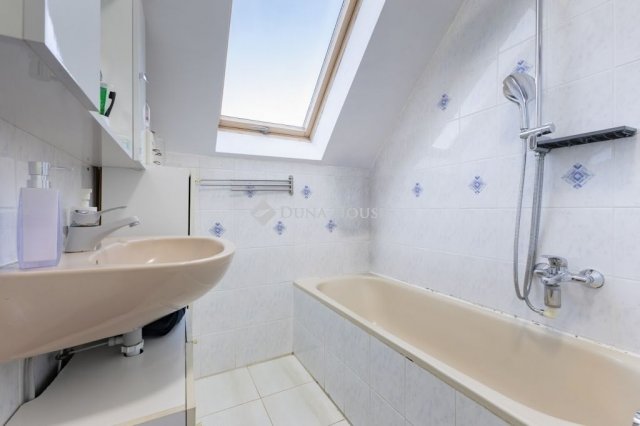 Eladó családi ház, Budapesten, XVIII. kerületben 134.9 M Ft