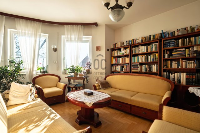 Eladó családi ház, Budaörsön 459 M Ft, 7 szobás