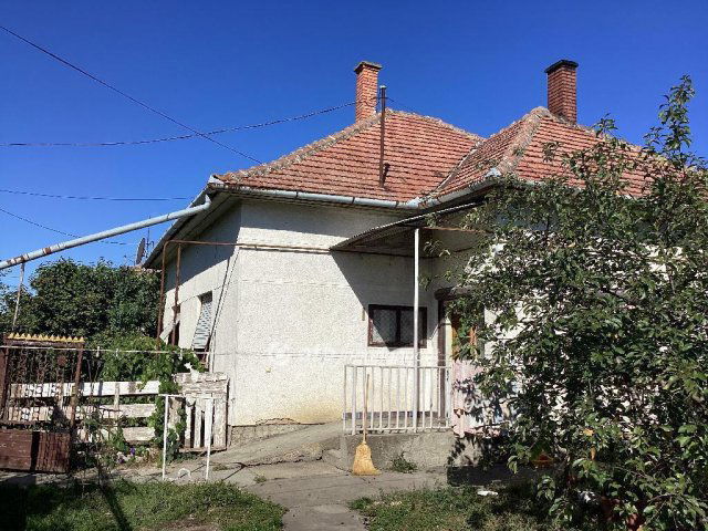 Eladó családi ház, Dévaványán 13 M Ft, 3 szobás