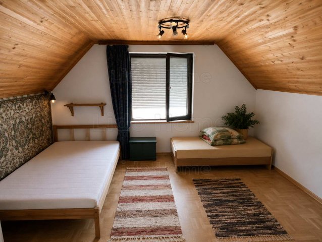 Eladó nyaraló, Lesencetomajon 19.5 M Ft, 1 szobás