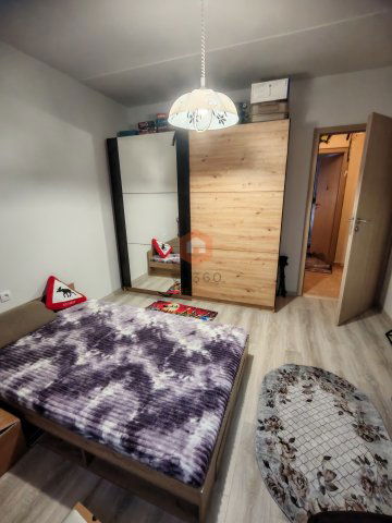 Eladó panellakás, Pécsett 48.9 M Ft, 2+1 szobás