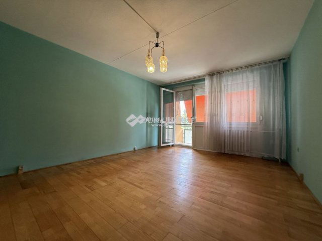 Kiadó téglalakás, albérlet, Kecskeméten 100 E Ft / hó