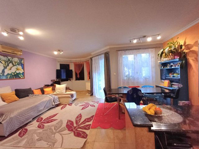 Eladó családi ház, Etyeken 119 M Ft, 6 szobás