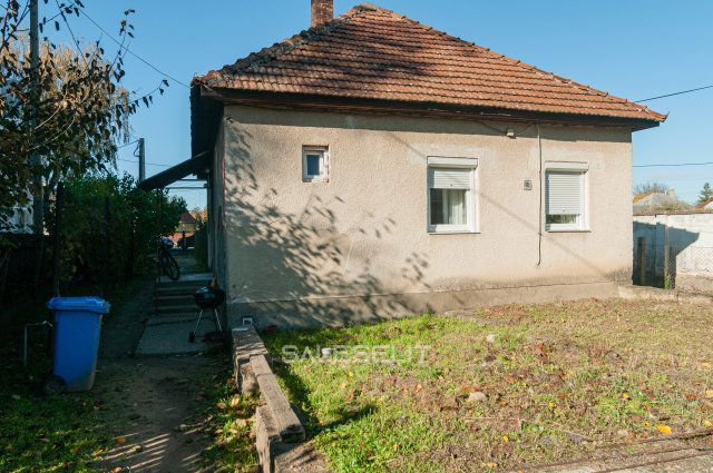 Eladó családi ház, Debrecenben 75 M Ft, 1+1 szobás