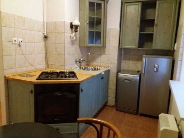 Kiadó téglalakás, albérlet, Debrecenben 230 E Ft / hó, 2 szobás