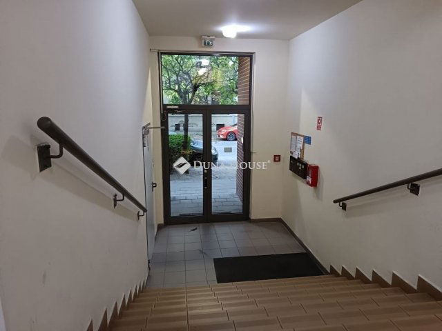 Eladó téglalakás, Budapesten, X. kerületben 89.9 M Ft, 3 szobás