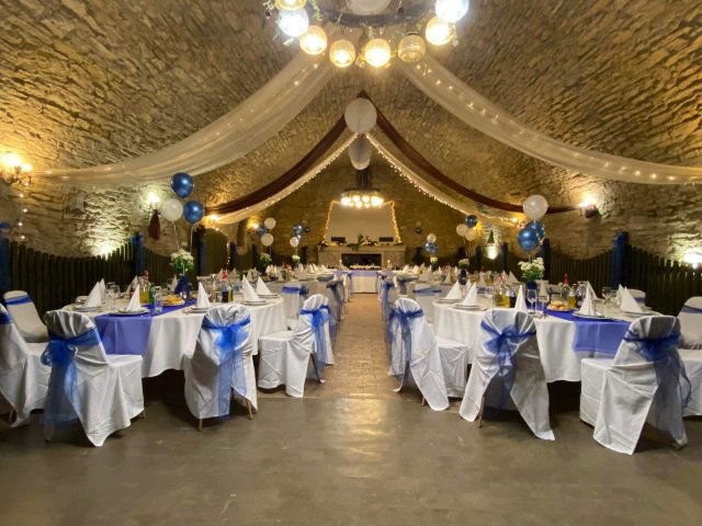 Eladó üzlethelyiség, Ürömön 750 M Ft / költözzbe.hu