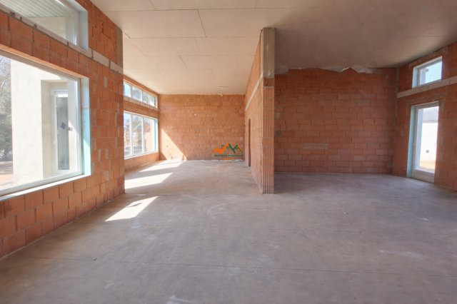 Eladó sorház, Szigetszentmiklóson 80 M Ft, 3 szobás
