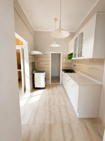 Kiadó téglalakás, albérlet, Tatán 260 E Ft / hó, 2 szobás