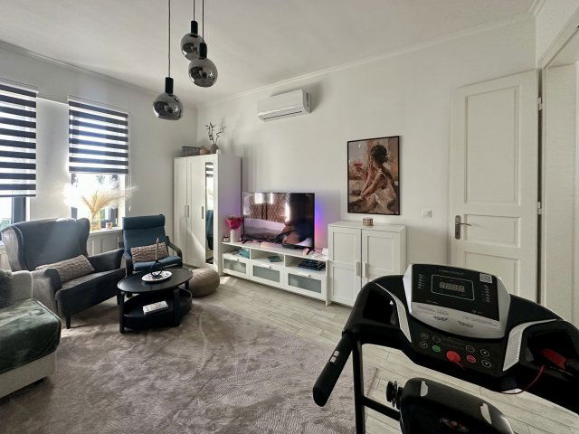 Eladó családi ház, Keszthelyen 89 M Ft, 2+1 szobás