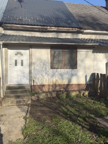 Eladó családi ház, Tarjánon 12.5 M Ft, 1 szobás