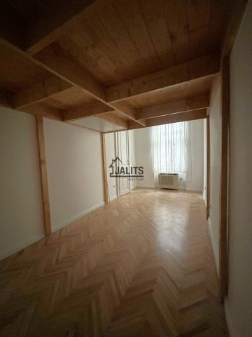 Kiadó téglalakás, albérlet, Budapesten, VI. kerületben