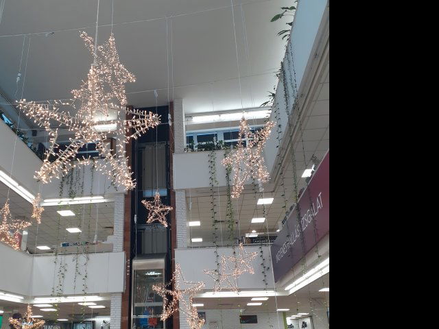 Eladó üzlethelyiség, Budapesten, II. kerületben, Pázsit utcában