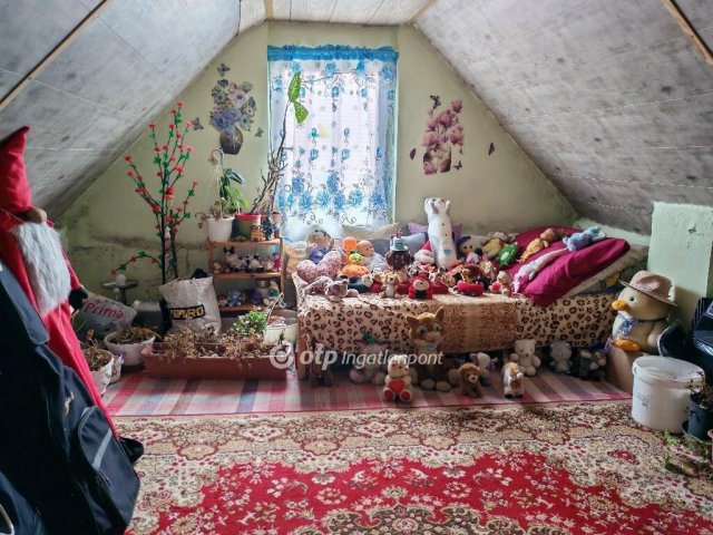 Eladó családi ház, Tökön 20 M Ft, 2 szobás