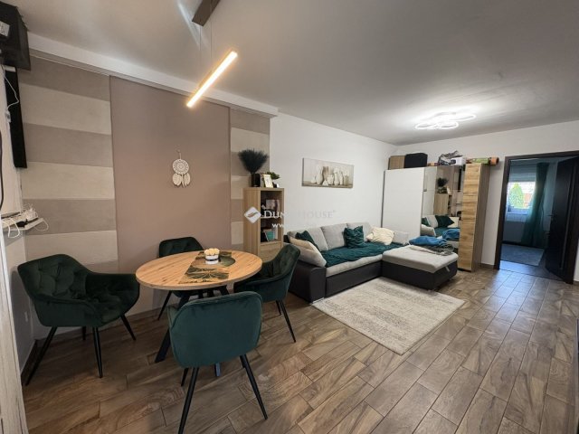 Eladó ikerház, Ócsán 78.5 M Ft, 3 szobás / költözzbe.hu