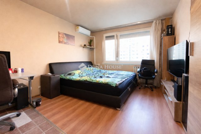 Eladó panellakás, Budapesten, XVIII. kerületben 46.8 M Ft