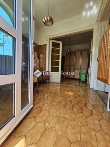 Eladó családi ház, Budapesten, XV. kerületben 154 M Ft, 3 szobás