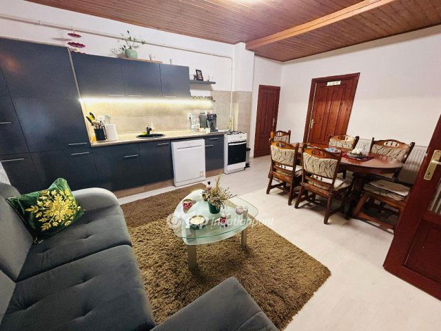 Eladó családi ház, Balsán 30.9 M Ft, 3 szobás